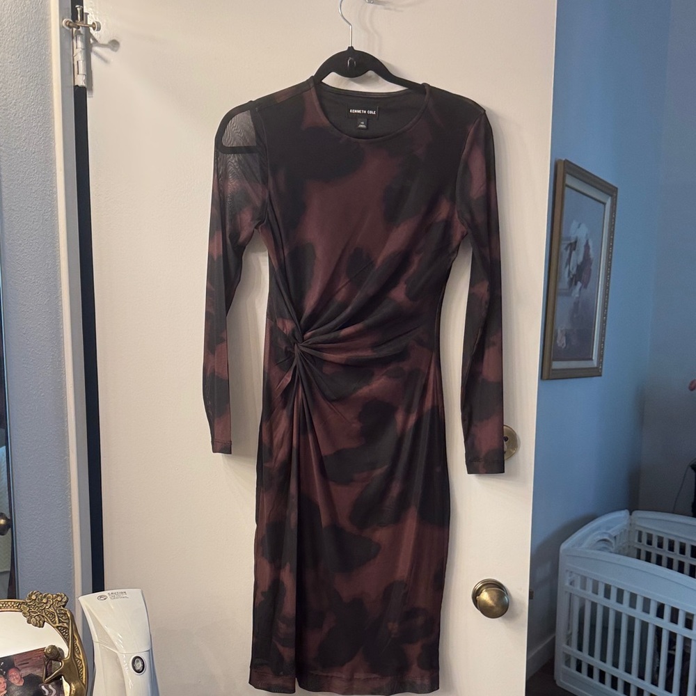 Kenneth Cole Black and Brown Long Sleeve Dress